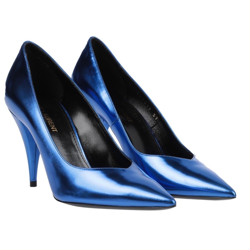 SAINT LAURENT
Metallic Calfskin Kiki 100 Pumps